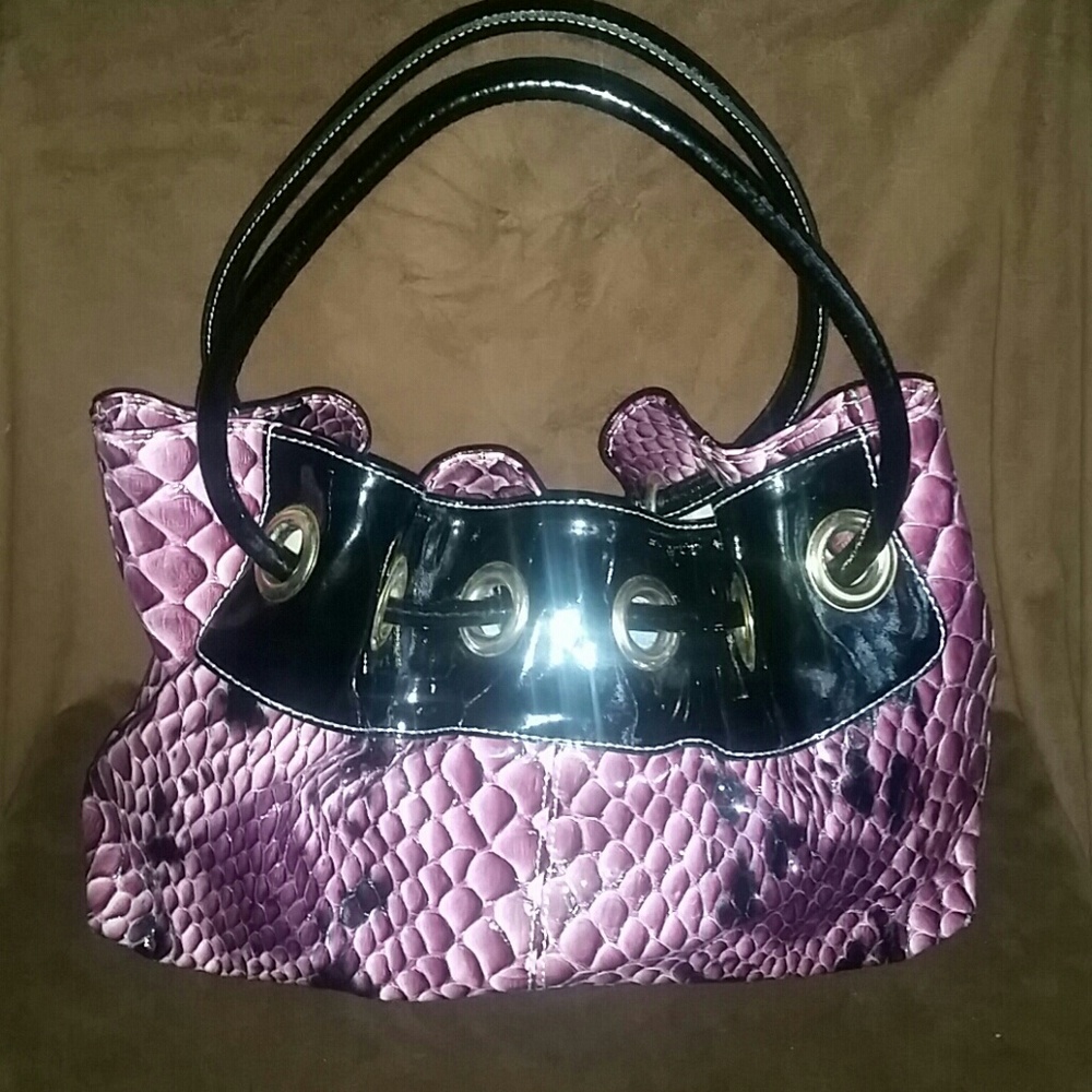 Sandra Gandolfi patent leather handbag